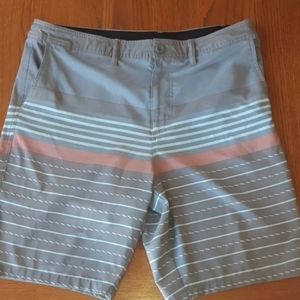 Valor Board shorts